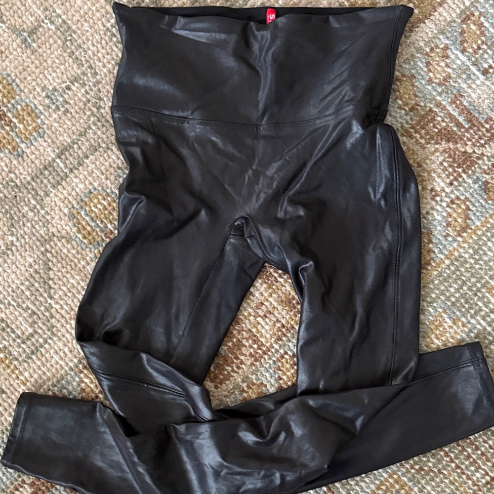 Spanx faux leather legging